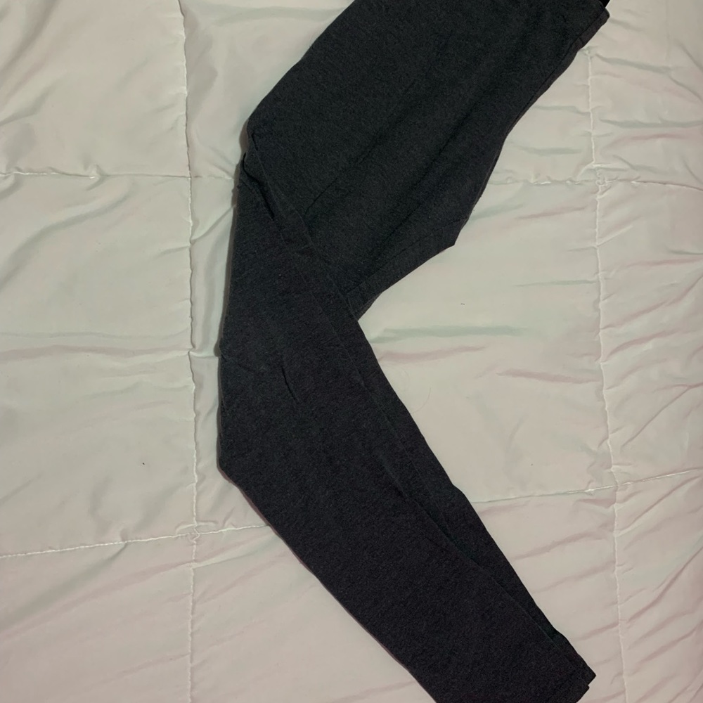 Gray leggings